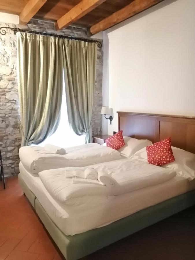 Cascina Belvedi Guest House Clanezzo Bagian luar foto