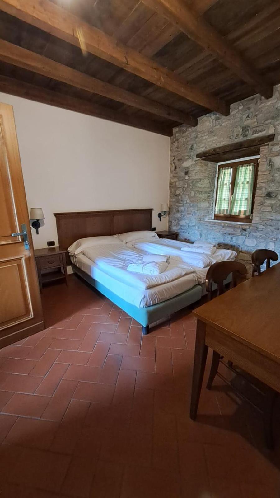 Cascina Belvedi Guest House Clanezzo Bagian luar foto